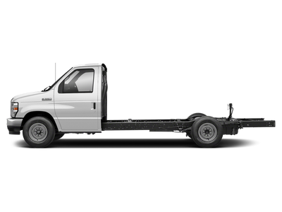 2022 Ford E-350SD Base Cutaway