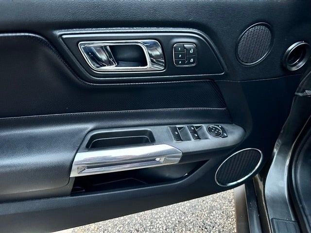 2015 Ford Mustang EcoBoost Premium