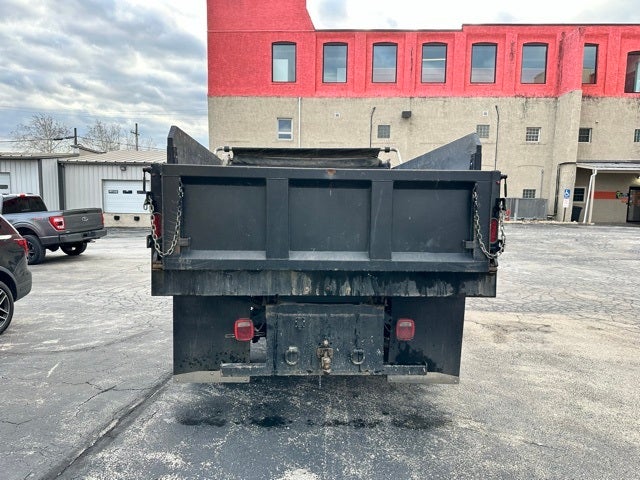 2001 Ford Super Duty F-550 XL