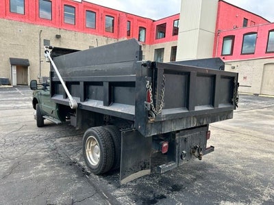 2001 Ford Super Duty F-550 XL