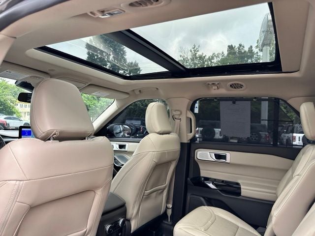 2021 Ford Explorer Platinum