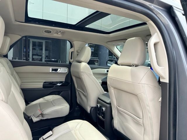2021 Ford Explorer Platinum