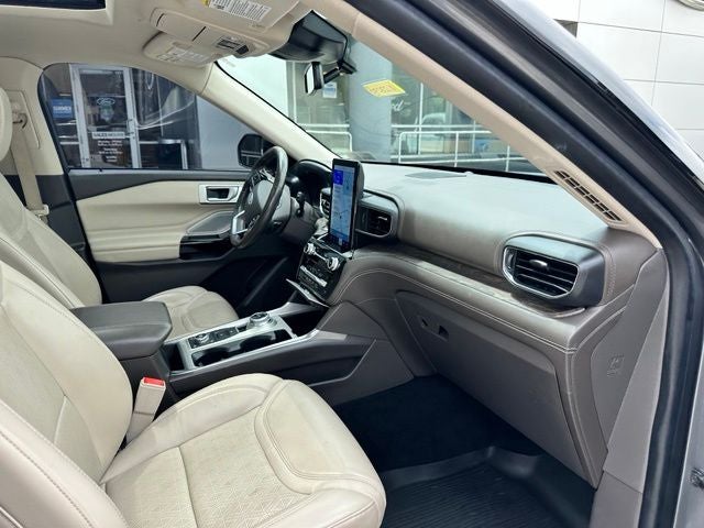 2021 Ford Explorer Platinum