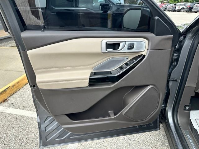 2021 Ford Explorer Platinum