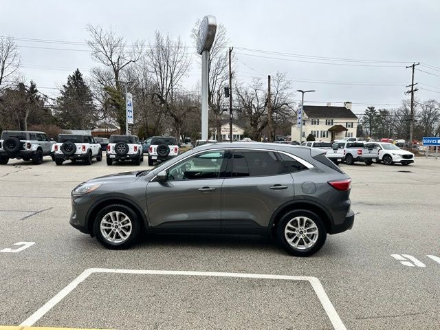 2021 Ford Escape SE
