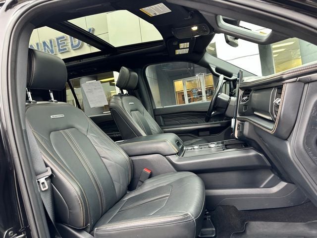 2022 Ford Expedition Max Platinum