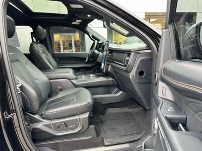 2022 Ford Expedition Max Platinum
