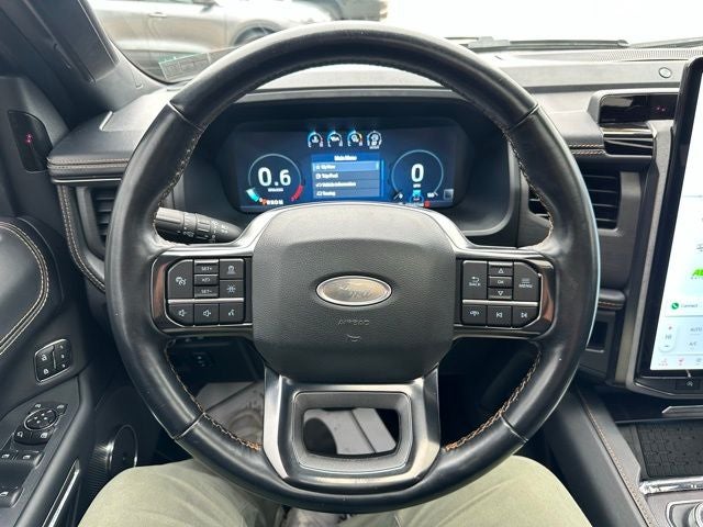 2022 Ford Expedition Max Platinum