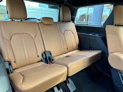2022 Ford Expedition Platinum