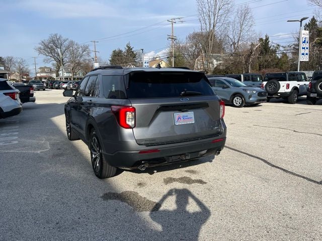 2022 Ford Explorer ST-Line