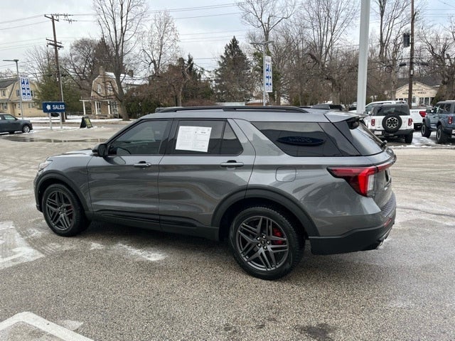 2025 Ford Explorer ST