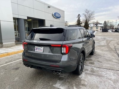 2025 Ford Explorer ST