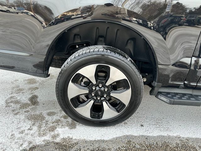 2023 Ford F-150 Lightning Platinum