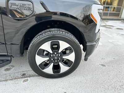 2023 Ford F-150 Lightning Platinum
