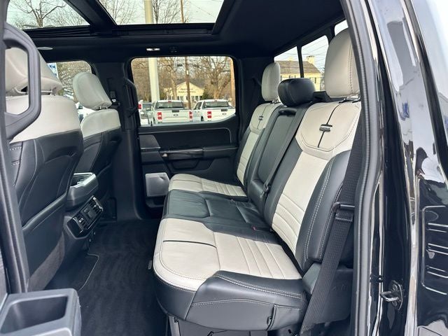 2023 Ford F-150 Lightning Platinum