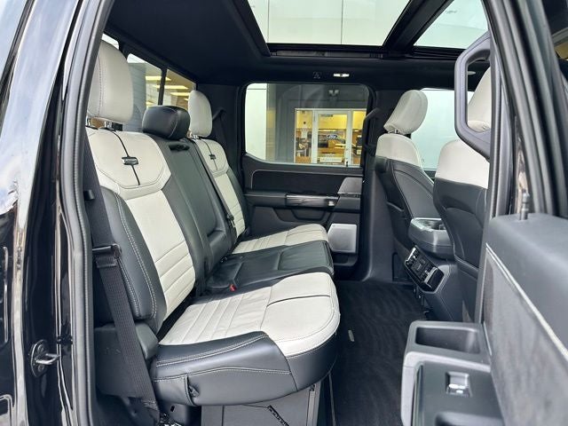 2023 Ford F-150 Lightning Platinum