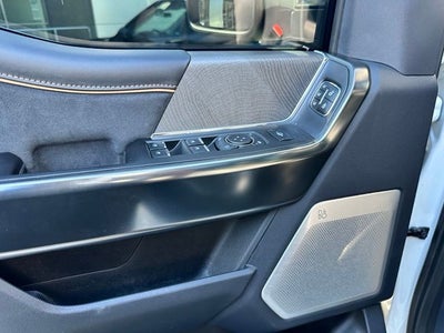 2024 Ford Super Duty F-350 SRW Platinum