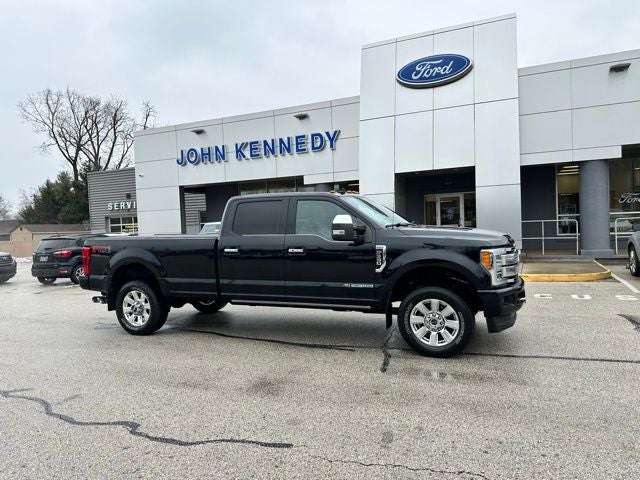 2019 Ford Super Duty F-350 SRW Platinum