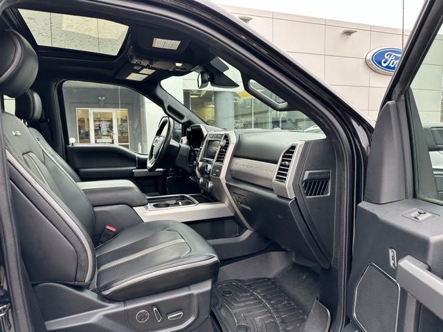 2019 Ford Super Duty F-350 SRW Platinum