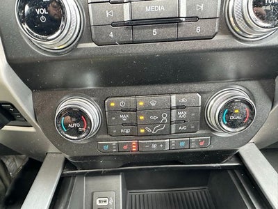 2019 Ford Super Duty F-350 SRW Platinum