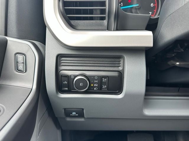 2025 Ford Super Duty F-350 SRW XLT