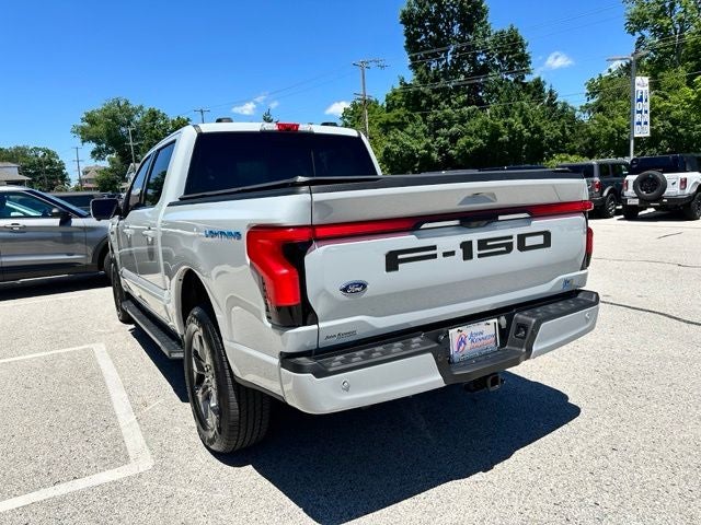 2023 Ford F-150 Lightning LARIAT