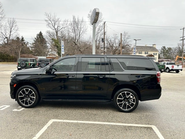 2023 Chevrolet Suburban RST