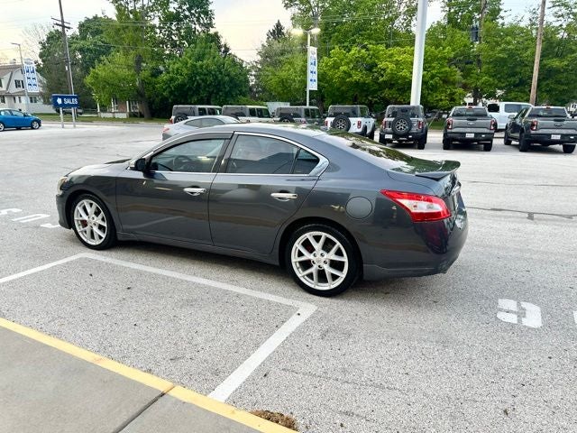 2011 Nissan Maxima 3.5 SV w/Sport Pkg