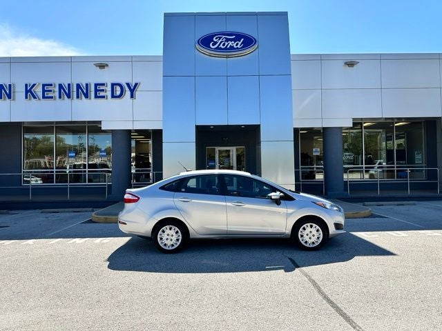 2016 Ford Fiesta S