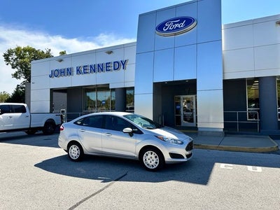 2016 Ford Fiesta S