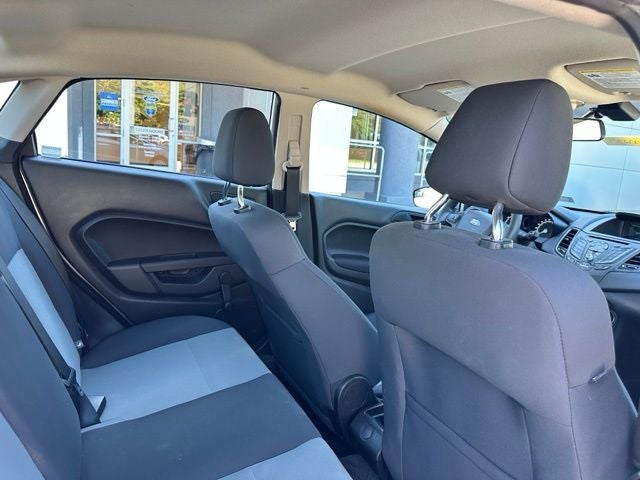 2016 Ford Fiesta S