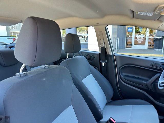 2016 Ford Fiesta S
