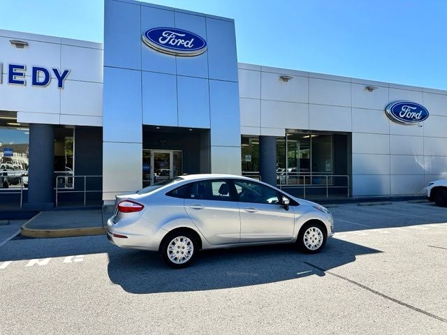 2016 Ford Fiesta S