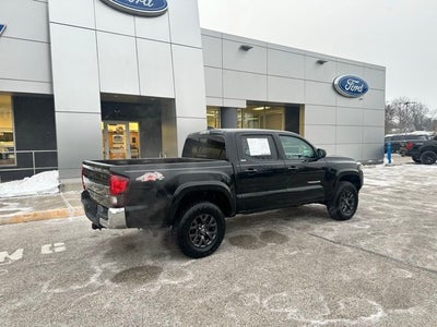 2022 Toyota Tacoma 4WD SR