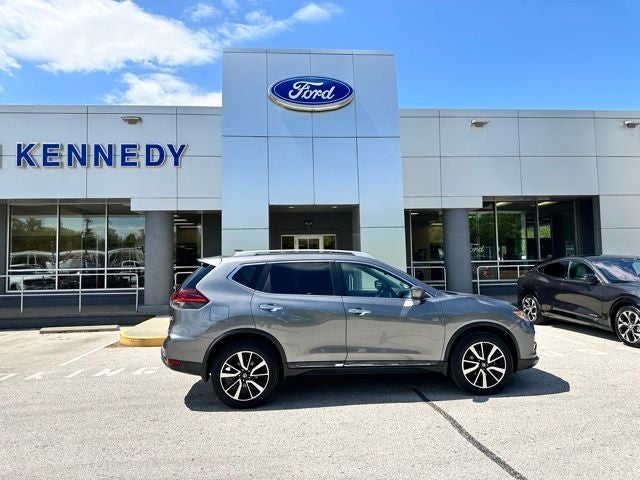2020 Nissan Rogue SL