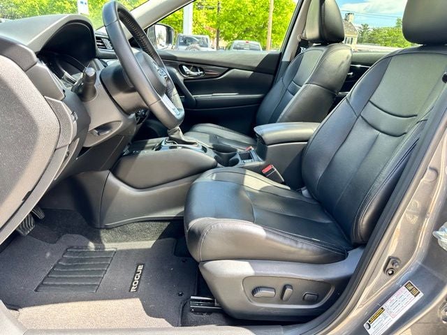 2020 Nissan Rogue SL