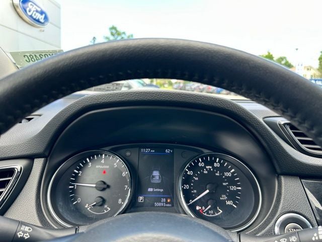 2020 Nissan Rogue SL