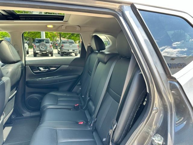 2020 Nissan Rogue SL