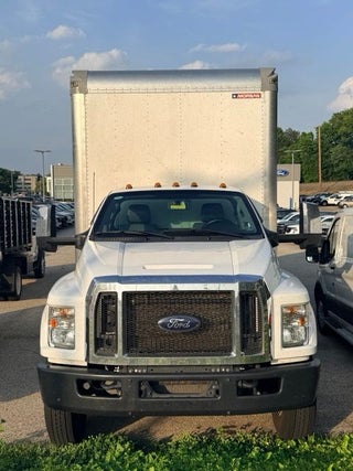 2024 Ford F-750SD Base