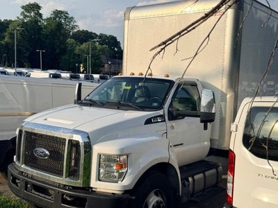 2024 Ford F-750SD Base