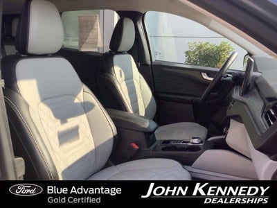 2023 Ford Escape Hybrid Platinum