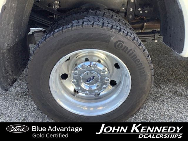 2025 Ford F-450SD Platinum DRW