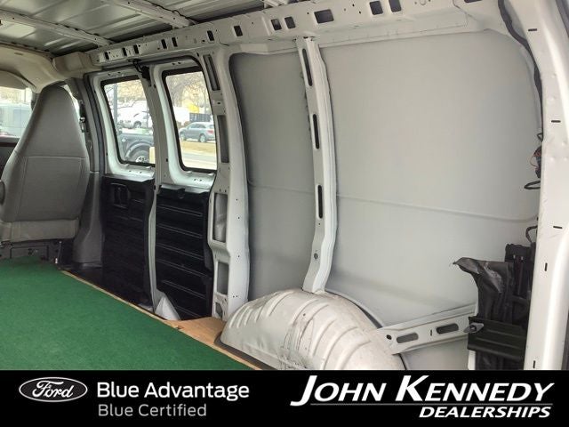 2019 Chevrolet Express 2500 Work Van Cargo