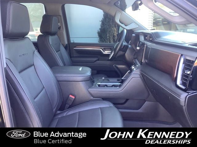 2025 GMC Sierra 2500HD Denali