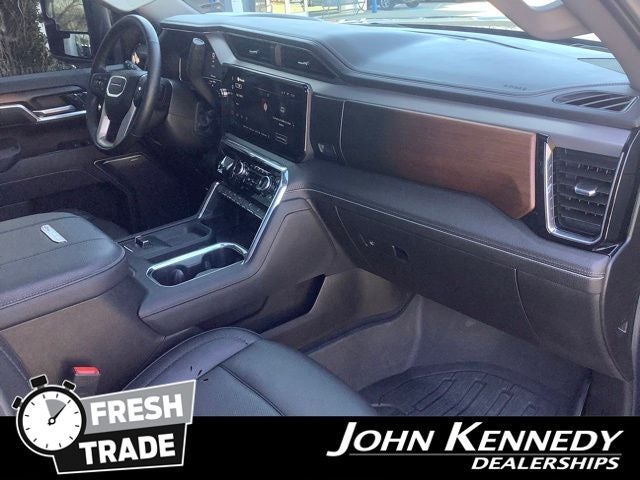 2025 GMC Sierra 2500HD Denali