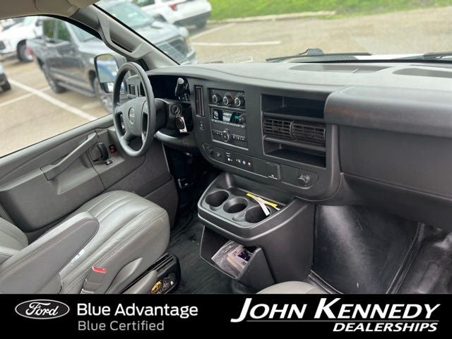 2020 GMC Savana 2500 Work Van