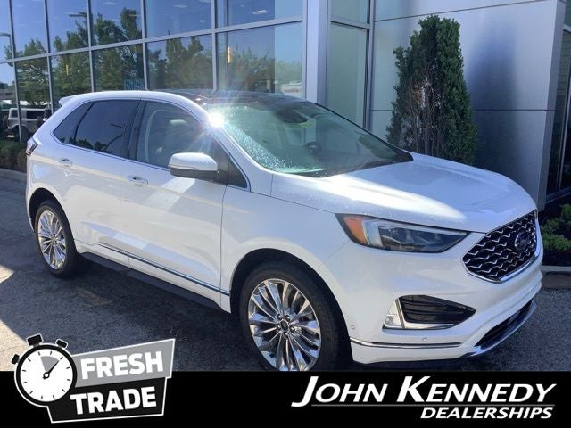 2022 Ford Edge Titanium
