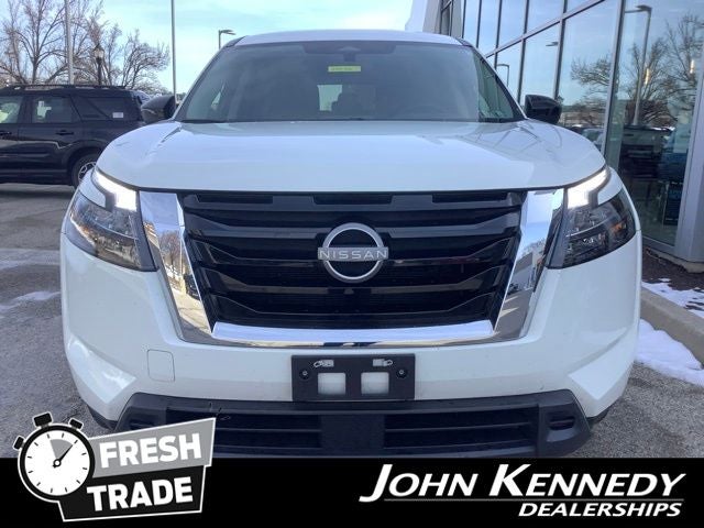 2023 Nissan Pathfinder S