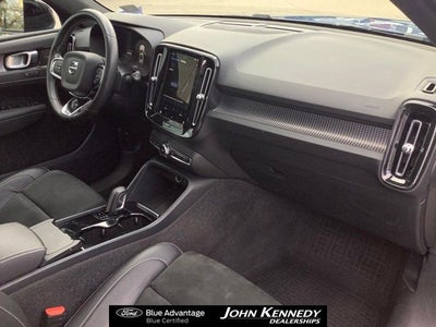 2021 Volvo XC40 Recharge Pure Electric P8