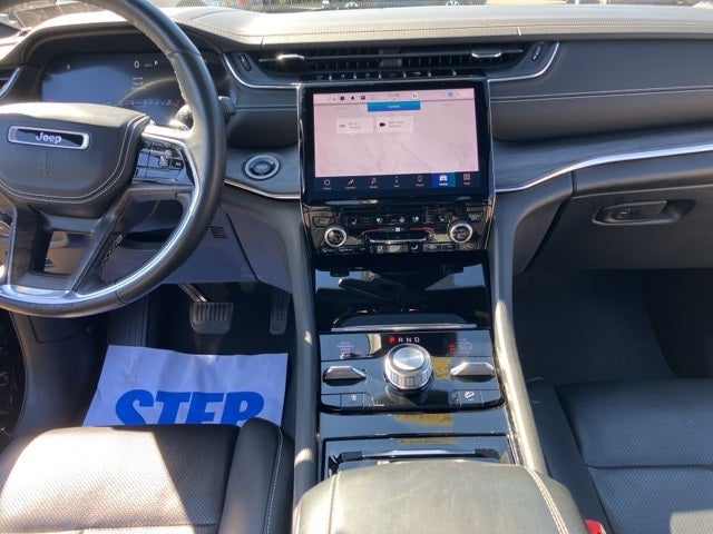 2022 Jeep Grand Cherokee Overland